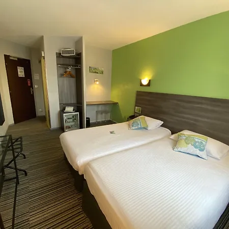 Bagatelle 3*