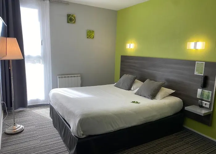 Отель Hotel Bagatelle