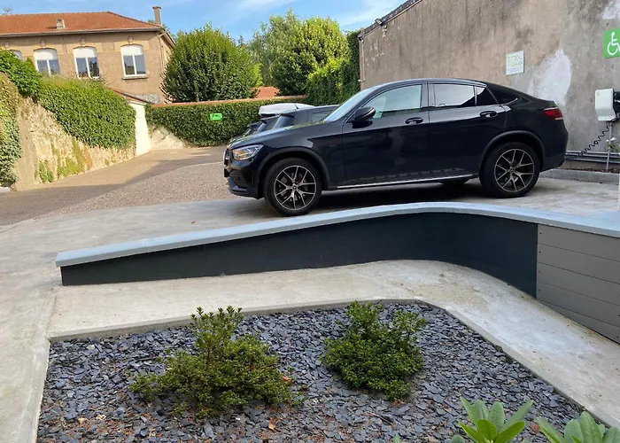 Hotel Bagatelle Hotel Pont-a-Mousson