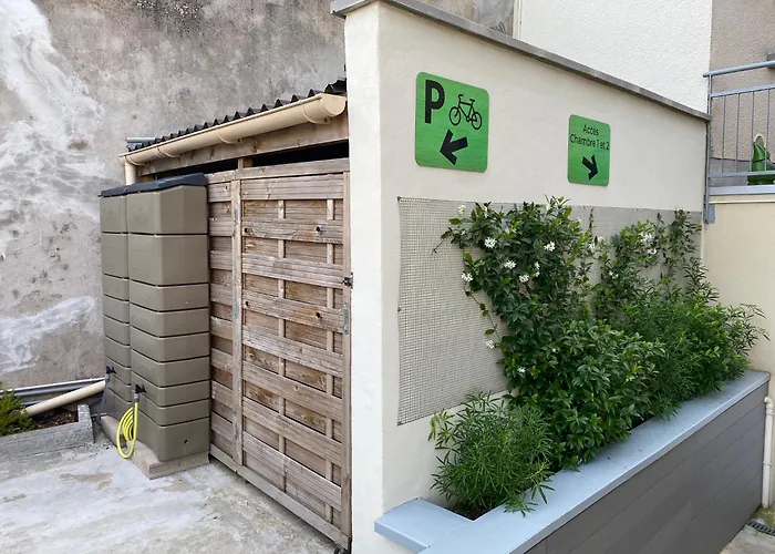 Отель Hotel Bagatelle Понт-а-Муссон