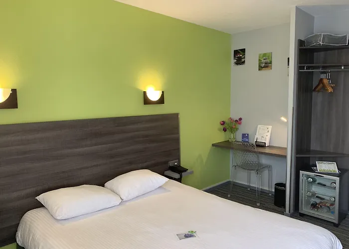 Hotel Bagatelle Понт-а-Муссон