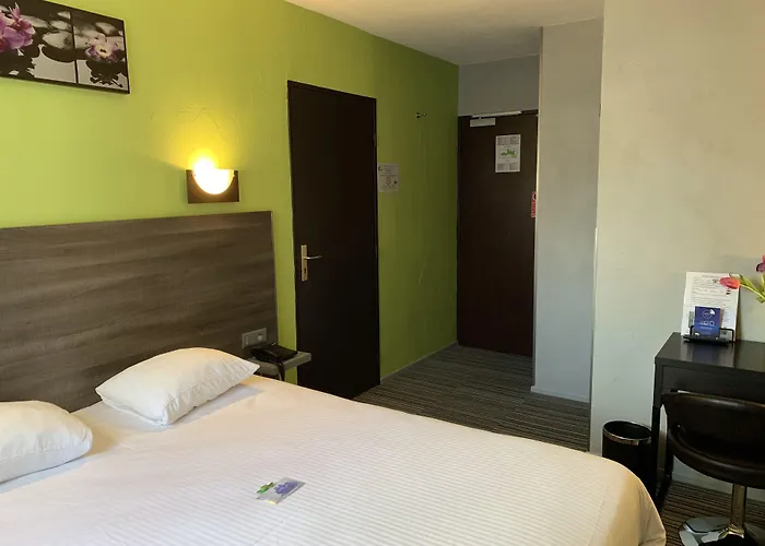 Hotel Bagatelle Отель