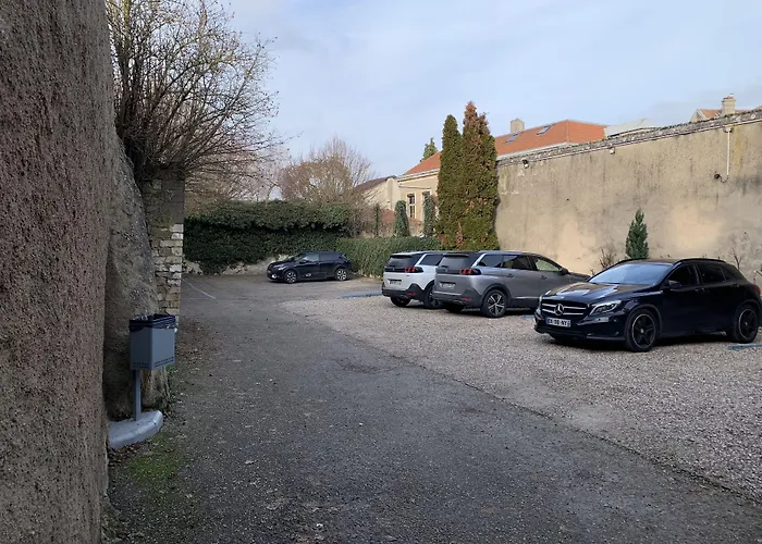 Hotel Bagatelle Отель 3*