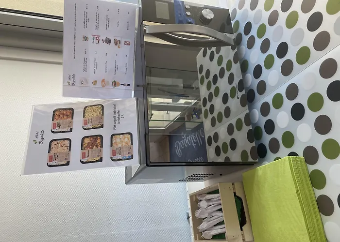 Отель Hotel Bagatelle